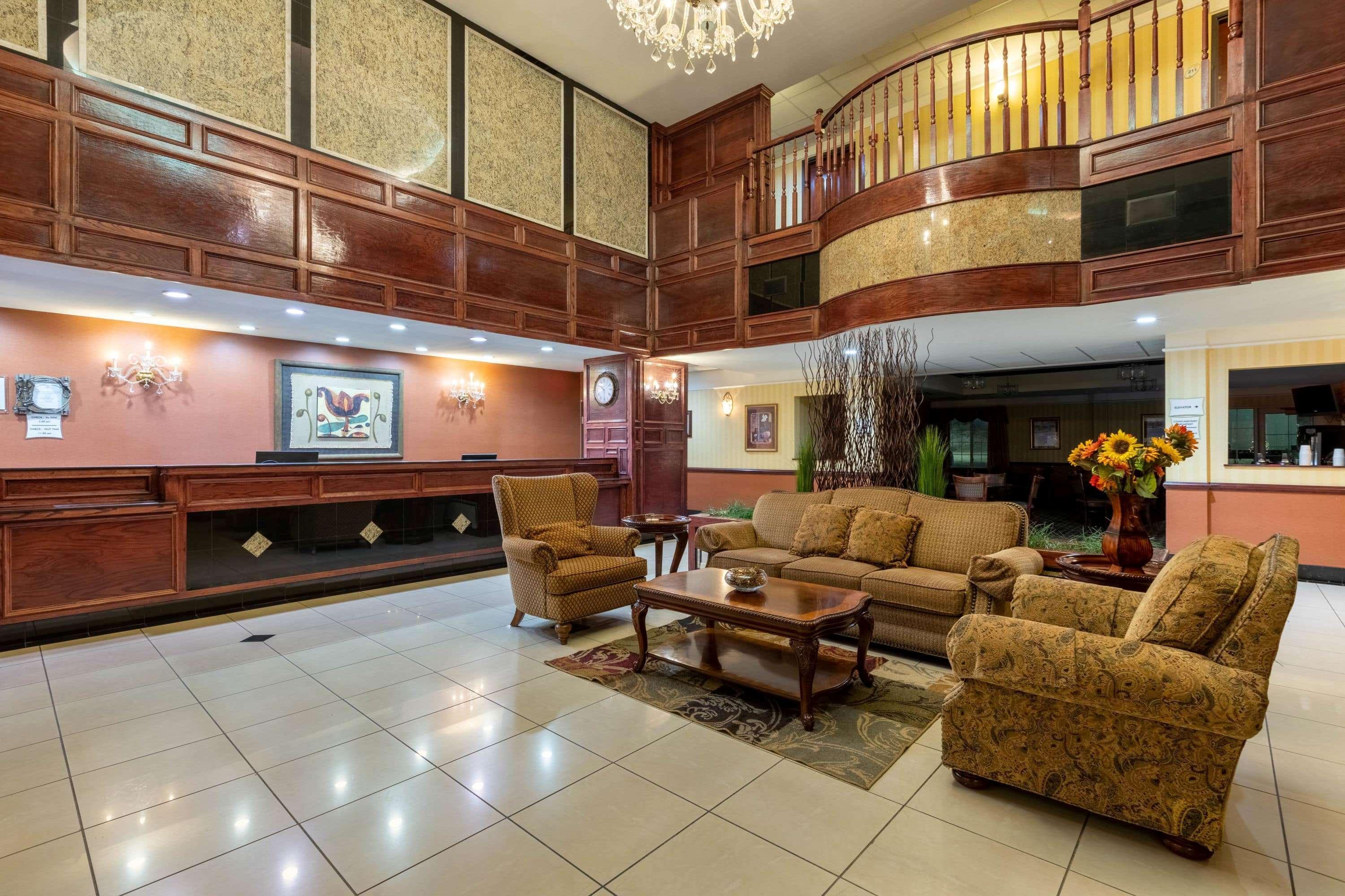 La Quinta By Wyndham Dodge City Bagian luar foto